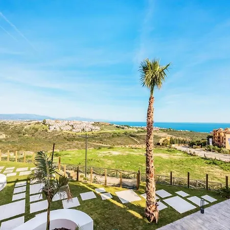 Small Oasis Nelson Mandela Apartment With Sea View, Two Bedrooms, Parking, Terrace And Pool Manilva Buitenkant foto