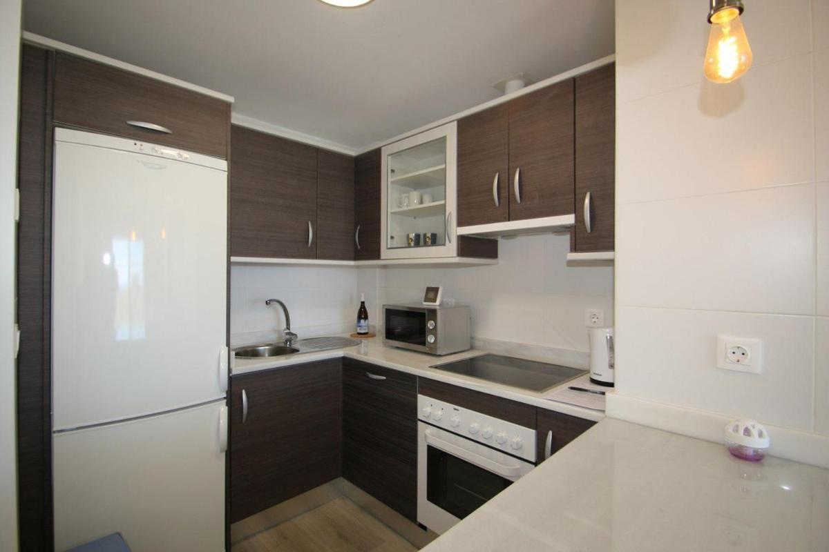 Apartment Small Oasis Nelson Mandela With Sea View, Two Bedrooms, Parking, Terrace And Pool Manilva